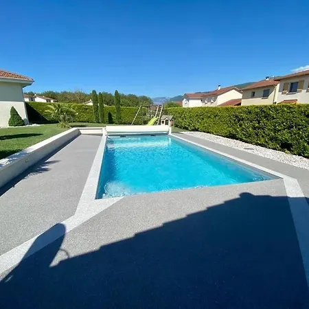 Luxury * Saint-Sauveur (Isere)
